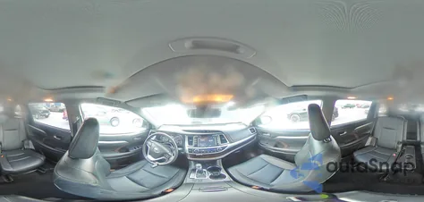 2018 Toyota Highlander Se from USA, damaged, VIN 5TDJZRFH3JS543823